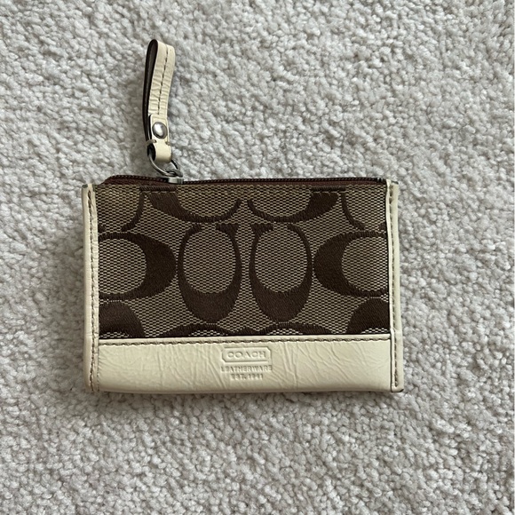 Coach Card pouch with key ring - Picture 1 of 4